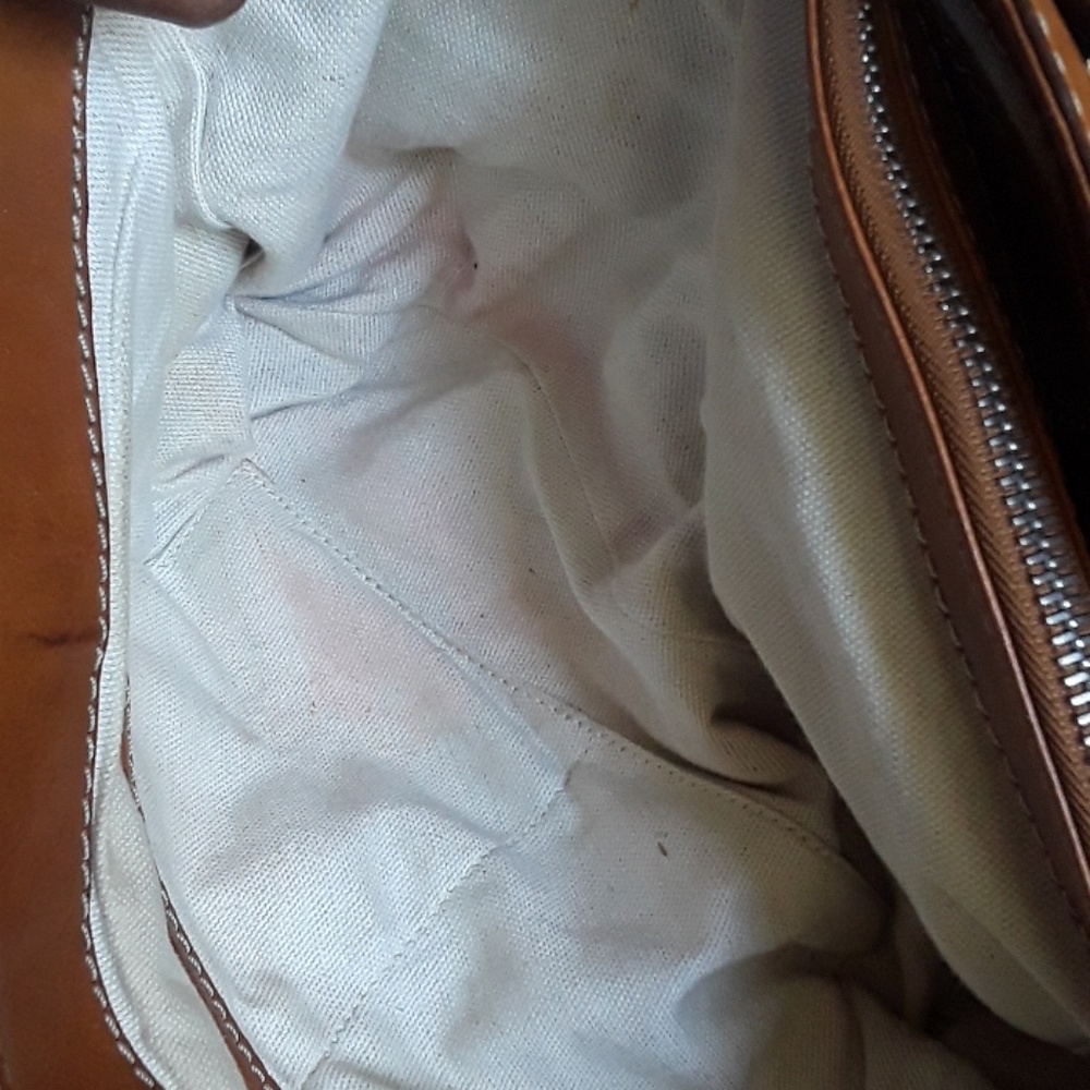 Michael Kors Purse - Picture 5 of 8